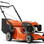 Mașină de tuns iarba LC 247S