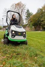 Tractoraș tuns iarba ETESIA Hydro MK124 Profesional - imagine 12