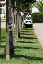 Tractoraș tuns iarba ETESIA benzină Buffalo 100 BVHP Profesional - imagine 19